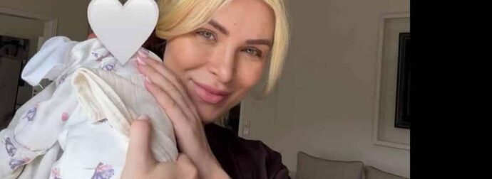 Κατερίνα Καινούργιου: Η κόρη της έγινε 2 εβδομάδων – Η τρυφερή ανάρτηση της παρουσιάστριας