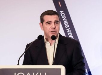 Αλέξης Τσίπρας: «Ώρα ευθύνης» – Αιχμηρό άρθρο που προαναγγέλλει εξελίξεις για το νέο κόμμα