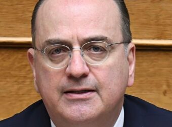 Παραιτήθηκε ο Μακάριος Λαζαρίδης