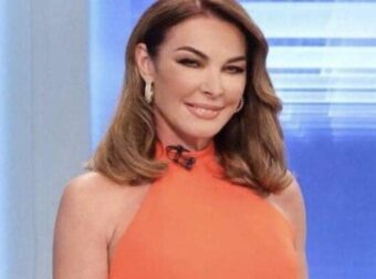 Τατιάνα Στεφανίδου: Φωτορεπόρτερ της εύχεται καλή σταδιοδρομία στην πολιτική