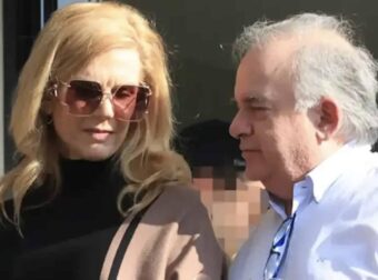 Έμυ Λιβανίου: Στο γήπεδο με τον εφοπλιστή σύντροφό της, Πέτρο Παππά