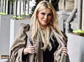 Κατερίνα Καινούργιου: Το συμβολικό δώρο με την εικόνα Αγίας για την κόρη της από τον αδελφό του Παναγιώτη Κουτσουμπή