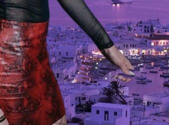 ΣΚΑΝΔΑΛΟ ΣΟΚ ΣΤΗ ΜΥΚΟΝΟ ΜΕ ΕΛΛΗΝΙΔΕΣ BIΖlΤΕΣ