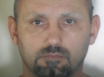 Υπέγραψε τον ψηφιακό του θάνατο: Το ευφυές κόλπο του Βασίλη Παλαιοκώστα που τον έσβησε από τα ραντάρ της αστυνομίας