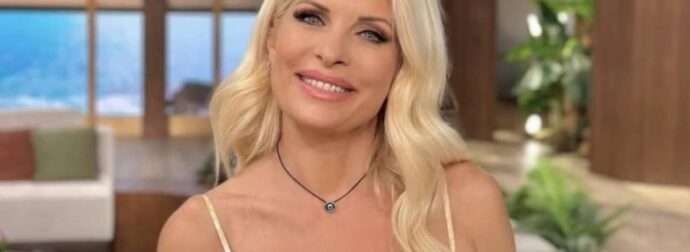 Μετράει ήδη 1 εκατομμύριο προβολές: Το ακ@τ#λληλο βίντεο της Ελένης Μενεγάκη κυκλοφορεί στο διαδίκτυο