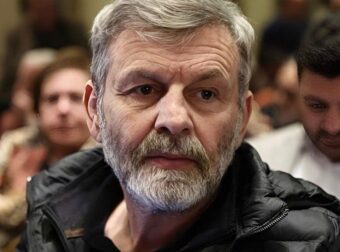 Απόστολος Γκλέτσος: Για το περιστατικό με τα δάκρυα του Στράτου Τζώρτζογλου – «Αυτοεξευτελισμός της τηλεόρασης»