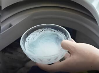 Πώς να πλένετε τα ρούχα σας καθαρά και οικονομικά