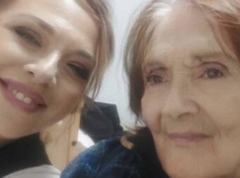 Συγκινεί η Ελένη Ράντου: «Δεν έχω αποδεχτεί τον θάνατο, ακόμη αντιστέκομαι, δεν μπορώ να δεχτώ πως θα φύγει η μητέρα μου»