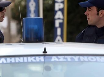 Κηφισιά: Συνελήφθη ο ντελιβεράς που πετούσε πέτρες και τραυμάτιζε γυναίκες