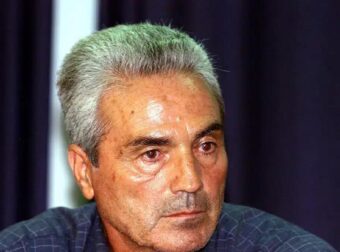 Πέθανε ο σπουδαίος αθλητικογράφος Σταύρος Τσώχος, που είχε φορέσει τη φανέλα του Ολυμπιακού ως ποδοσφαιριστής