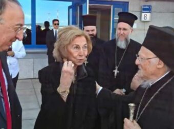 Βασίλισσα Σοφία: Πώς συνδέεται με την αδερφή της πριγκίπισσα Ειρήνη το μυστικό ταξίδι-αστραπή στην Αθήνα