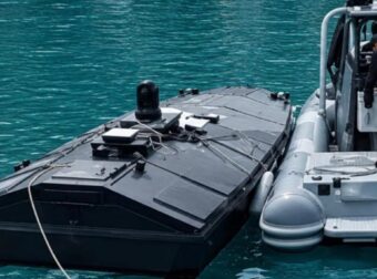 Εξουδετερώθηκαν 100 κιλά εκρηκτικών που έφερε το θαλάσσιο drone στη Λευκάδα – «Είχε δύο αισθητήρες σπασμένους»