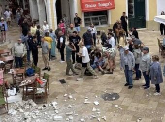 Ελληνίδες τουρίστριες τραυματίστηκαν σε διάσημο νησί του εξωτερικού – Έπεσε μέρος μπαλκονιού στα κεφάλια τους