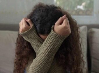 Πάτρα: Η μάνα κατήγγειλε τον 35χρονο επιχειρηματία και έσωσε τελευταία στιγμή την 16χρονη κόρη της