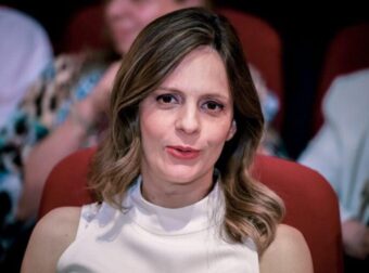 Έφη Αχτσιόγλου: Παραιτείται από τη βουλευτική της έδρα