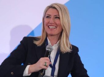 Μένουν μόνο οι ανακοινώσεις: Το νέο κανάλι της Σίας Κοσιώνη