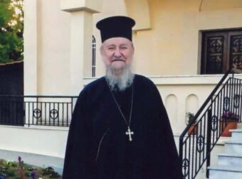 Πέθανε ο πολύ αγαπητός πατήρ Ιωάννης Πιπεράς