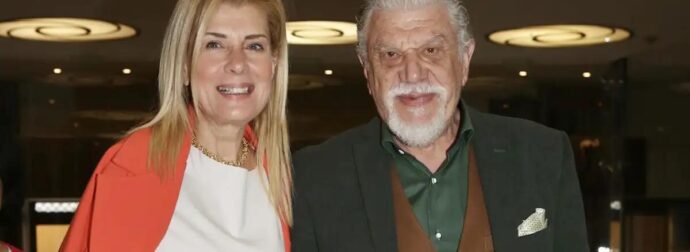 Γιάννης Βούρος: Ο λόγος που παντρεύτηκε ξανά με τη σύζυγό του, Λένα Κώνστα: «Είδαμε τα υπέρ και τα κατά»