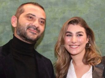 Κουτσόπουλος & Μιχαλοπούλου: Χαμογελαστοί και αγκαλιά με τον μικρό Κίμωνα