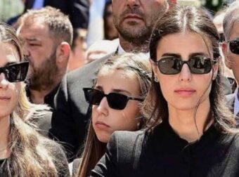 Κηδεία Βαρβιτσιώτη: Συγκλόνισαν οι εγγονές του – «Παππού, μας λείπεις πολύ – Είναι τιμή μας που είμαστε εγγονές σου»