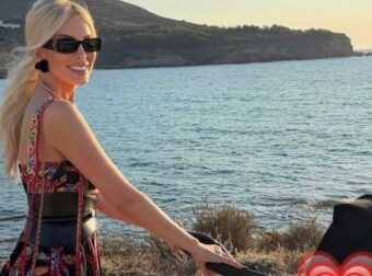 Κατερίνα Καινούργιου: Αγκαλιά με την τεσσάρων μηνών κόρη της με φόντο το ηλιοβασίλεμα της Πάρου