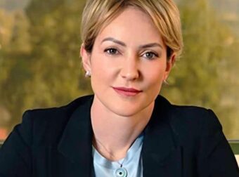 Αλεξάνδρα Σδούκου για Τσίπρα: «Τον μάστορα που σε κορόιδεψε, δεν τον ξαναβάζεις στο σπίτι»