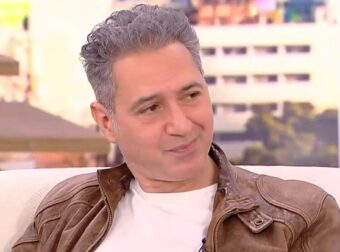 Δεν το είχε παρατηρήσει κανείς: Ανατριχιάζει η τελευταία συνέντευξη του Δημήτρη Κόκοτα, 2 ημέρες πριν το έμφραγμα