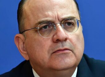 Λαζαρίδης: «Ο ΣΥΡΙΖΑ 2, όπως και ο ΣΥΡΙΖΑ 1, Τσίπρα έχουν, τσίπα δεν έχουν»