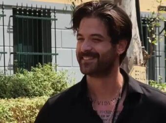 Ξέσπασε ο Άρης Μουγκοπέτρος: «Όπως βγάζουν το δικό μου όνομα παντού, να βγάλουν και για το μοντέλο με τα ναρκωτικά κτλ»