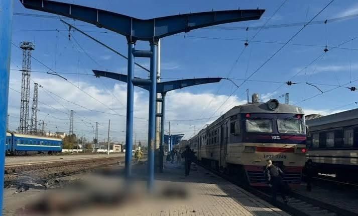 ΝΕΑ ΤΡΑΓΩΔΙΑ ΜΕ ΕΠΙΒΑΤΙΚΟ ΤΡΕΝΟ – ΤΟΥΛΑΧΙΣΤΟΝ 13 ΝΕΚΡΟΙ