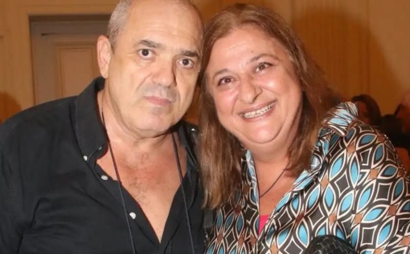 Κωνσταντινίδου – Χάνος: Μαζί στο θέατρο για τη Μαρία Χάνου